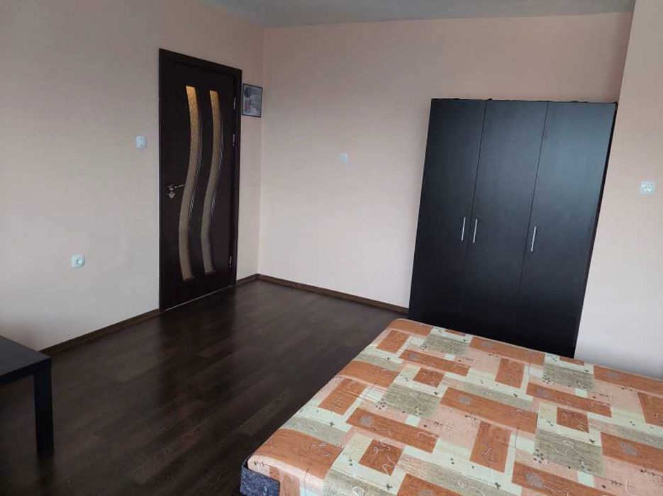 Дава се под наем Едностаен апартамент в София, Център - 40 кв.м за 450 € - Снимка #1