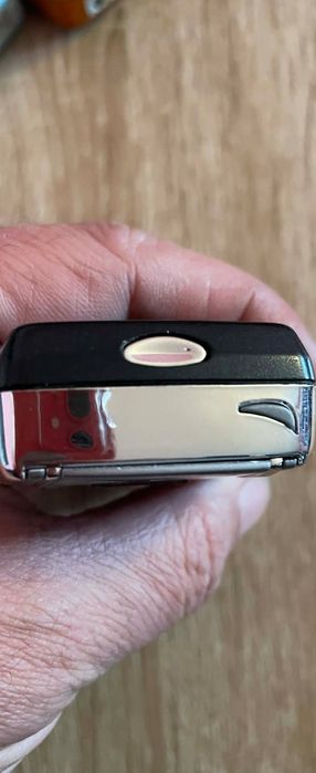 Nokia 8210  hibryd ( decodat, baterie Nou nouță, impecabil)