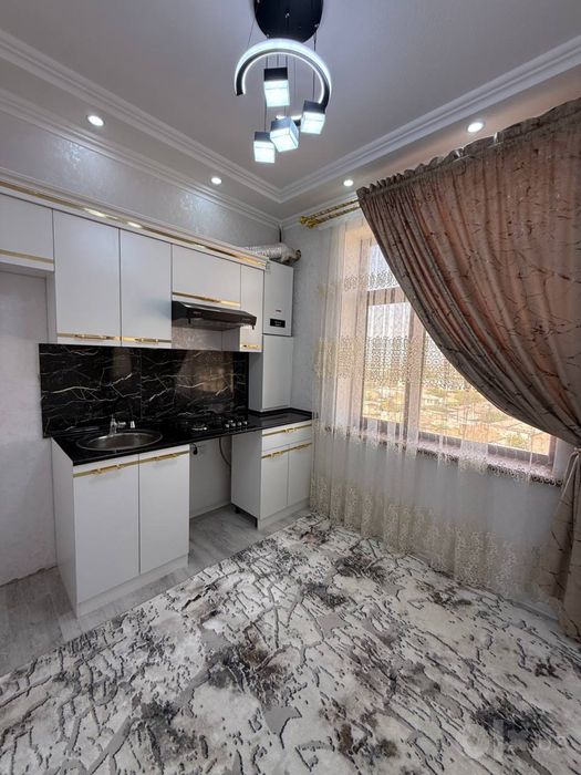 Srochno 2 xonalik kvartira yangi domlardan arzonga sotiladi Vokzal