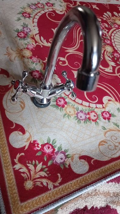 Смеситель новый для душа качества отлично