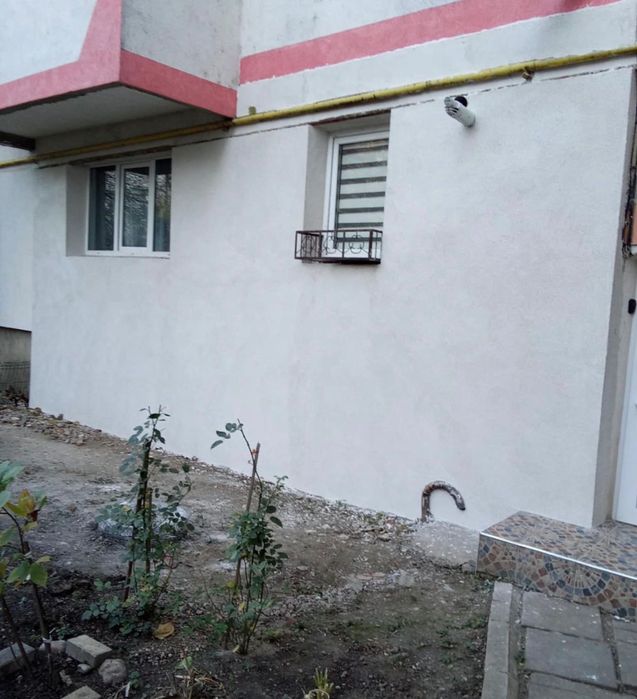 Apartament 3 camere de închiriat