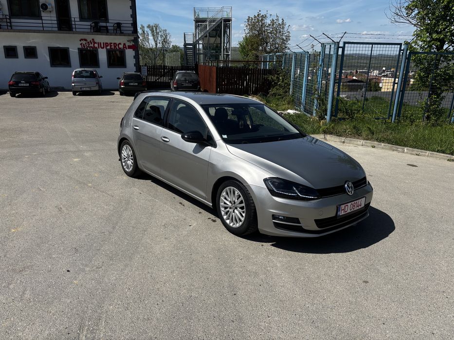 Vind Golf 7 benzina  1400 inscrisa  Recent