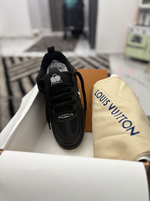 Lv skate marimea 43, Noi la cutie