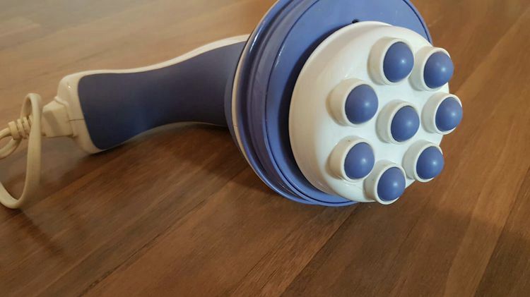 Aparat de aparat masaj de relaxare tonifiere cu tambur rotativ