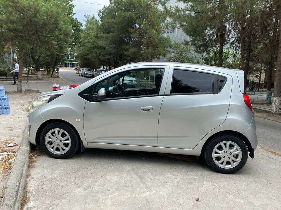 Продаётся Спарк 2 евро