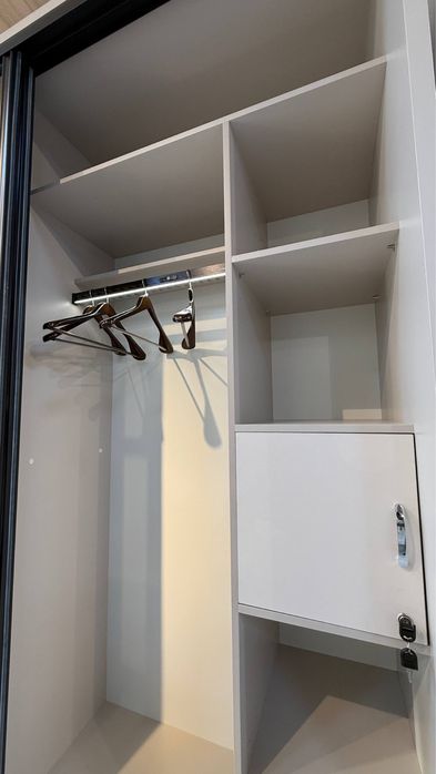 Современный и стильный шкаф