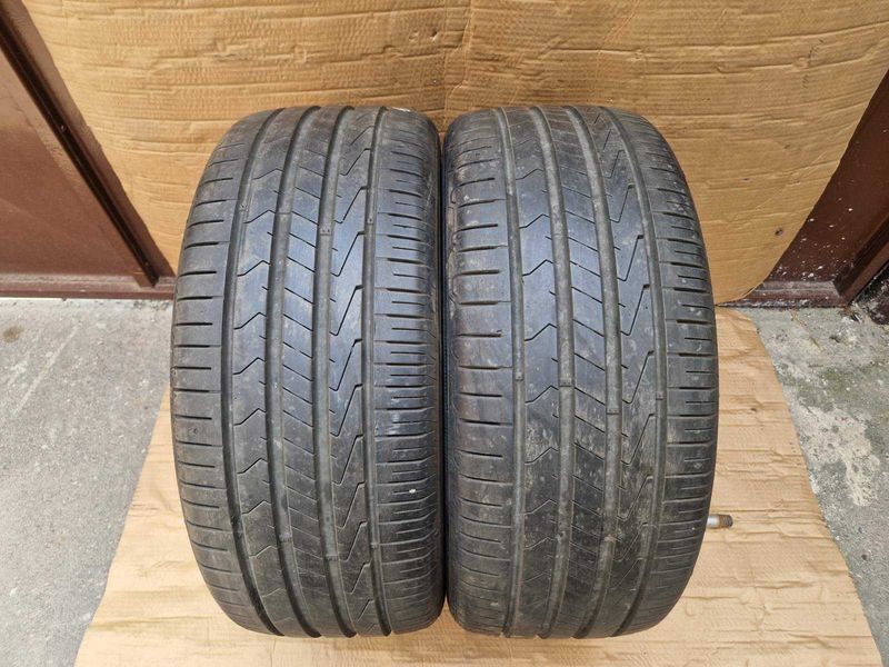 2 Hankook R18 235/45
летни гуми 
DOT4019