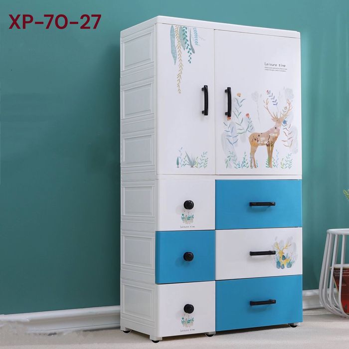 Шкаф - гардероб детский из пластика