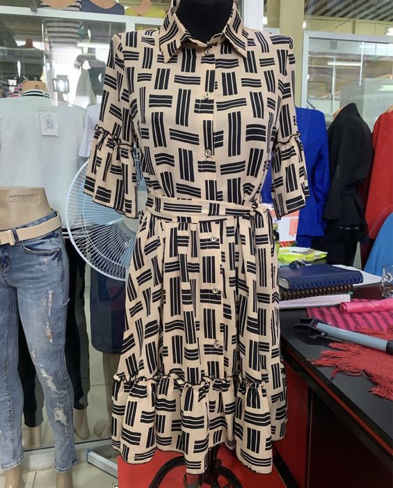 Платье женское