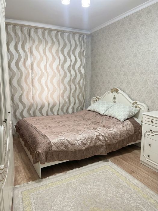 Продается спальный гарнитур из мдф
