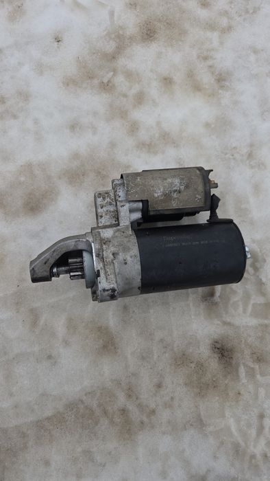 Продам стартер Ауди С4 2.6