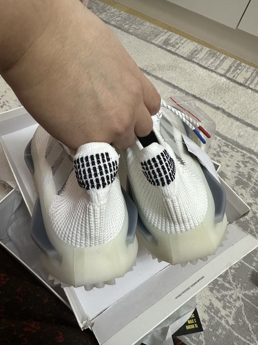 Продаю адидас кроссы