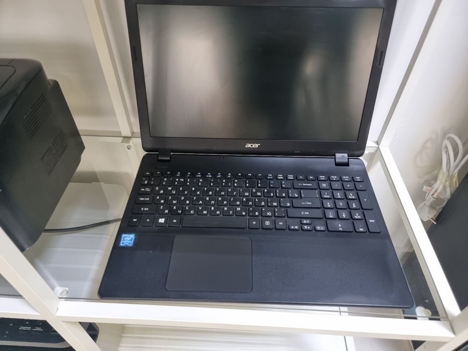 Продам принтера и ноутбуки рабочие в отличном состоянии.