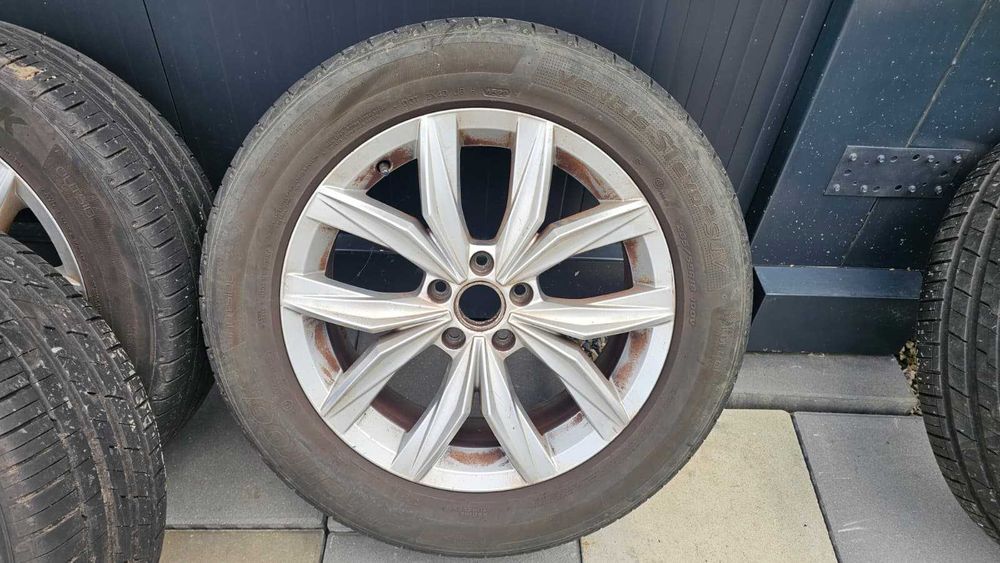Jante Aliaj VOLKSWAGEN OEM + Cauciucuri Vara 235 / 55 / ZR18
