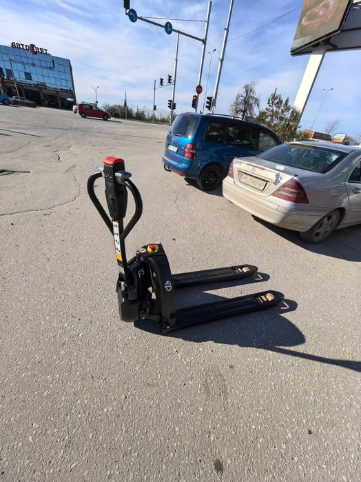 Транспорт с падащ борд
