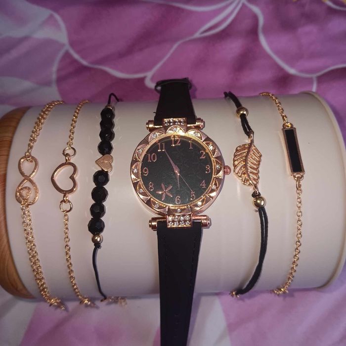 Часовник с гривни