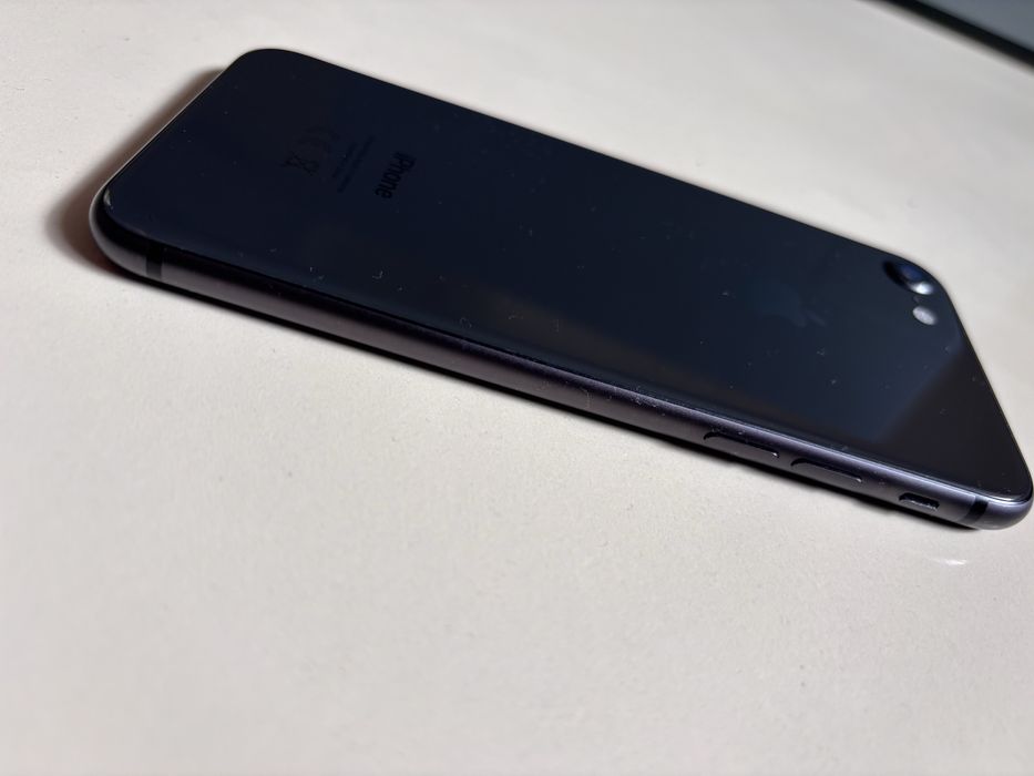 Iphone 8 - 64GB