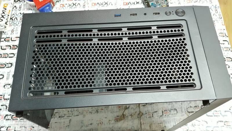 Vând PC gaming ieftin