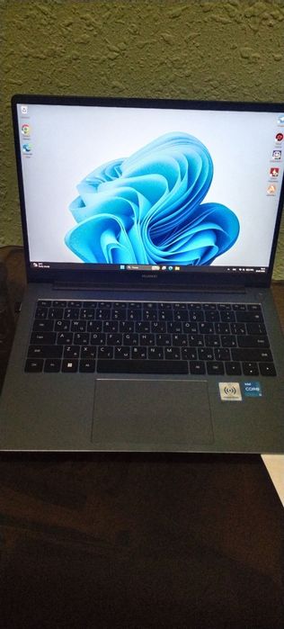 Noutbuk Huawei MDF-XX