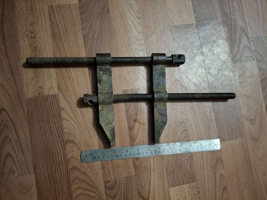 Струбцина  параллельная