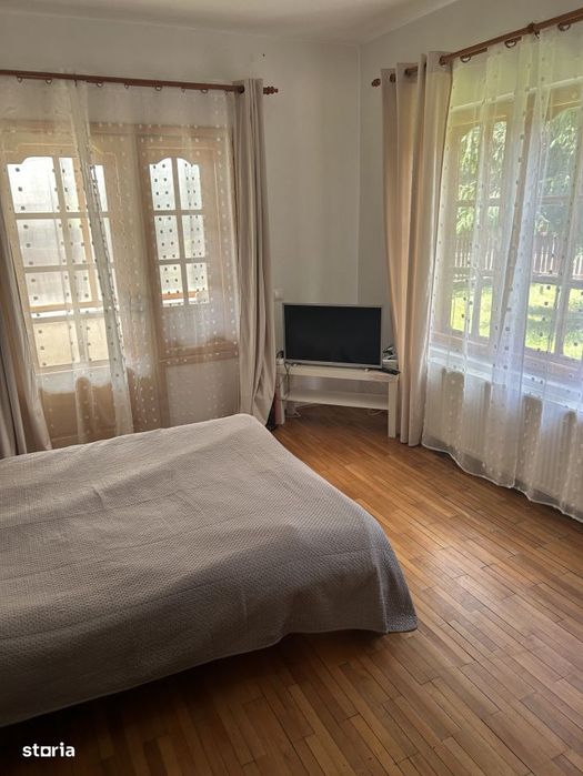 Vila P+M in Busteni | 5 Dormitoare (10+ Loc. Cazare) - Business la Che