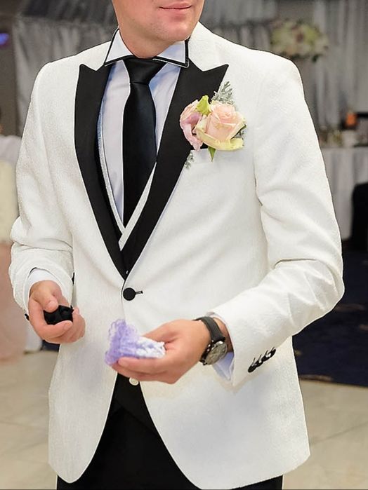 Rochie mireasa+Costum ginere