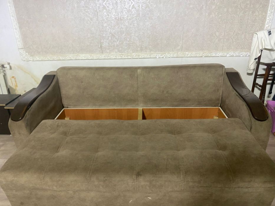 Продается диван тахта