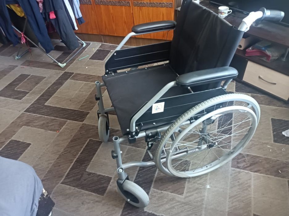 Продается инвалидная коляска