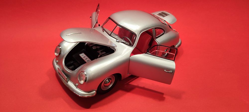 1:18 Porsche 356 coupe