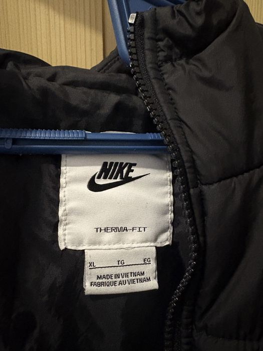 Оригинално яке Nike