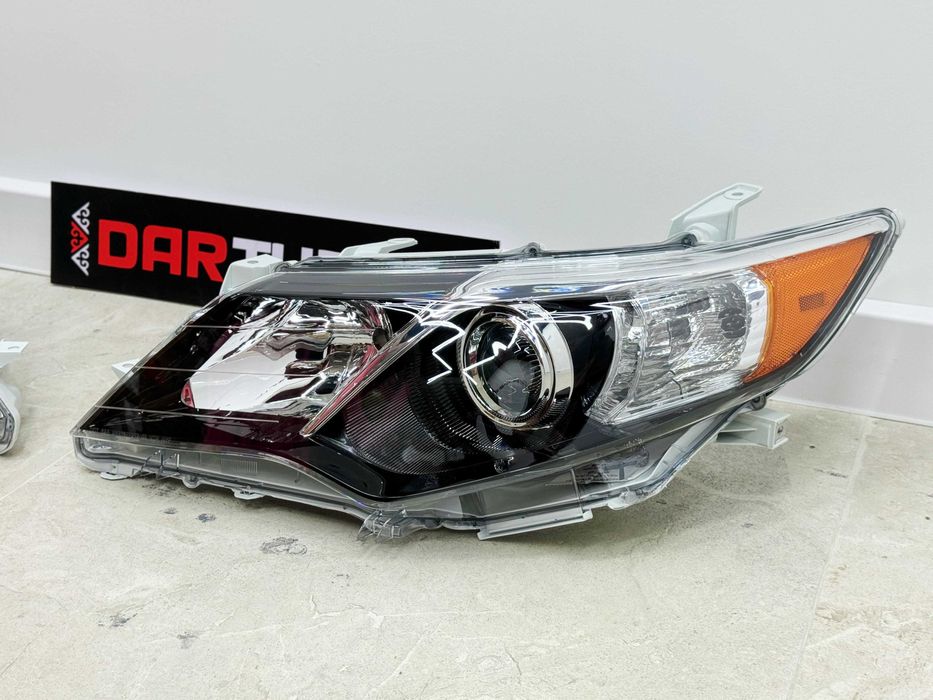 Передние фары Camry 50 SE