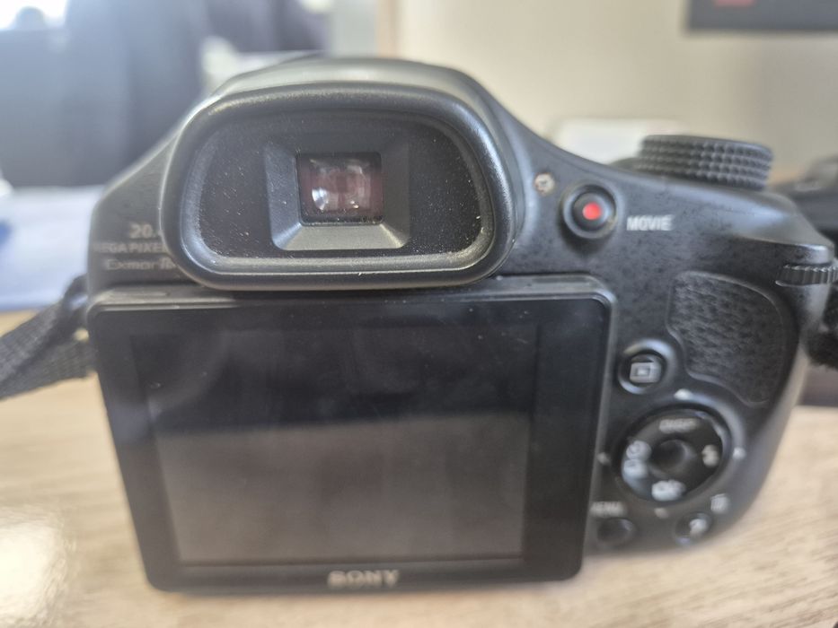 Фотоапарат    Сони