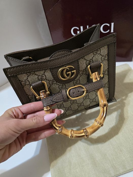 Налична чанта Gucci Diana Bamboo Mini
