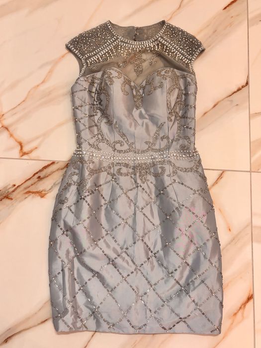 Официална елегантна рокля