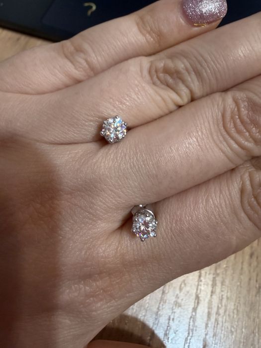 Пусеты с муасаннитом, 0,5 карат