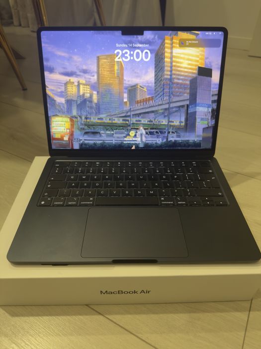 Macbook air m2 13