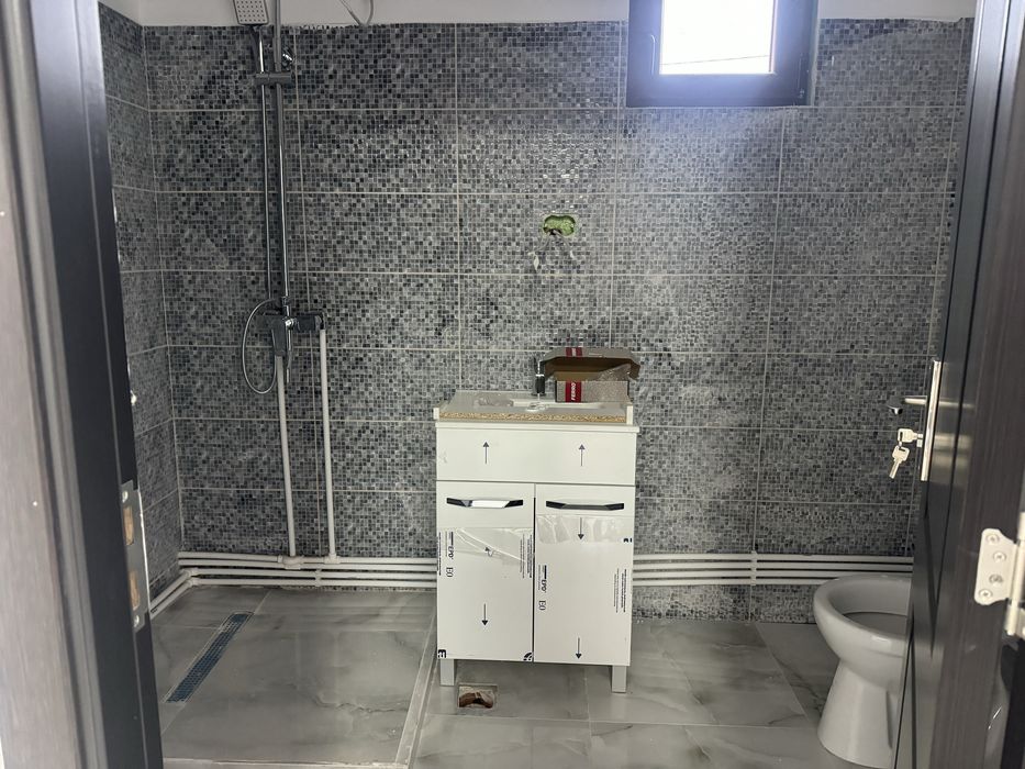 Casa De inchirieat sau de vanzare.