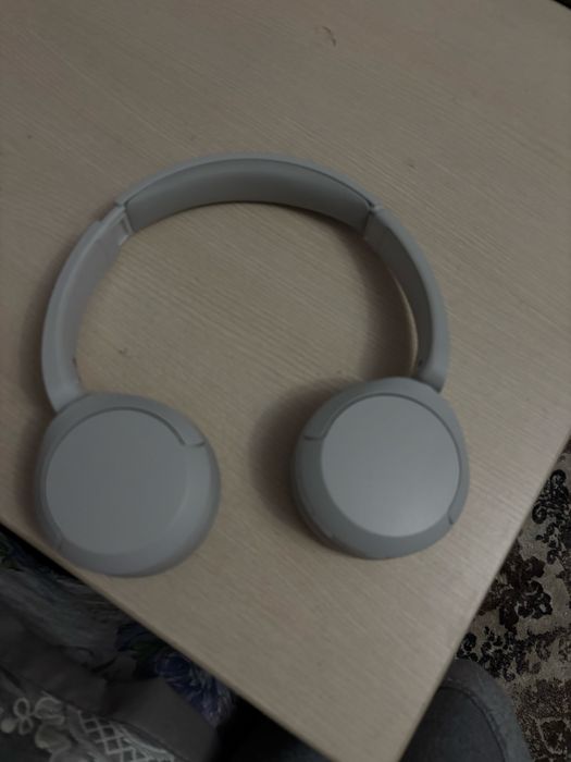 Наушники  WH-CH520 белый