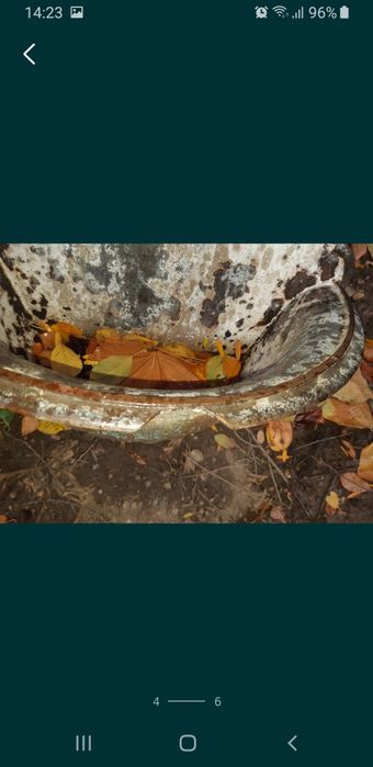 Se vand 2 chiuvete din fontă pentru grădina