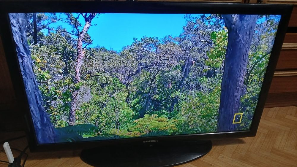 Телевизор samsung 32" hd разрешение, led подсветка
