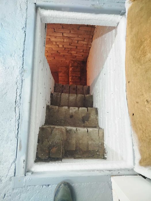 Продам гараж 27 кв