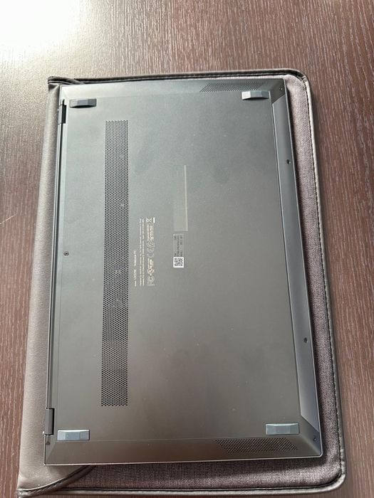 Asus Zenbook 13” OLED