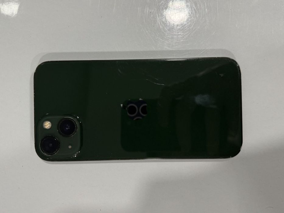 Продам Iphone (Айфон) 13 128гб