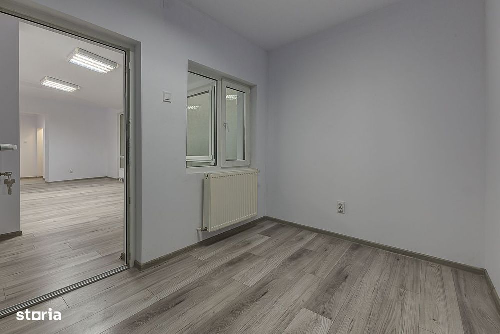 Spațiu birouri 45 mp – Central, lângă Judecatorie – 330 €/lună