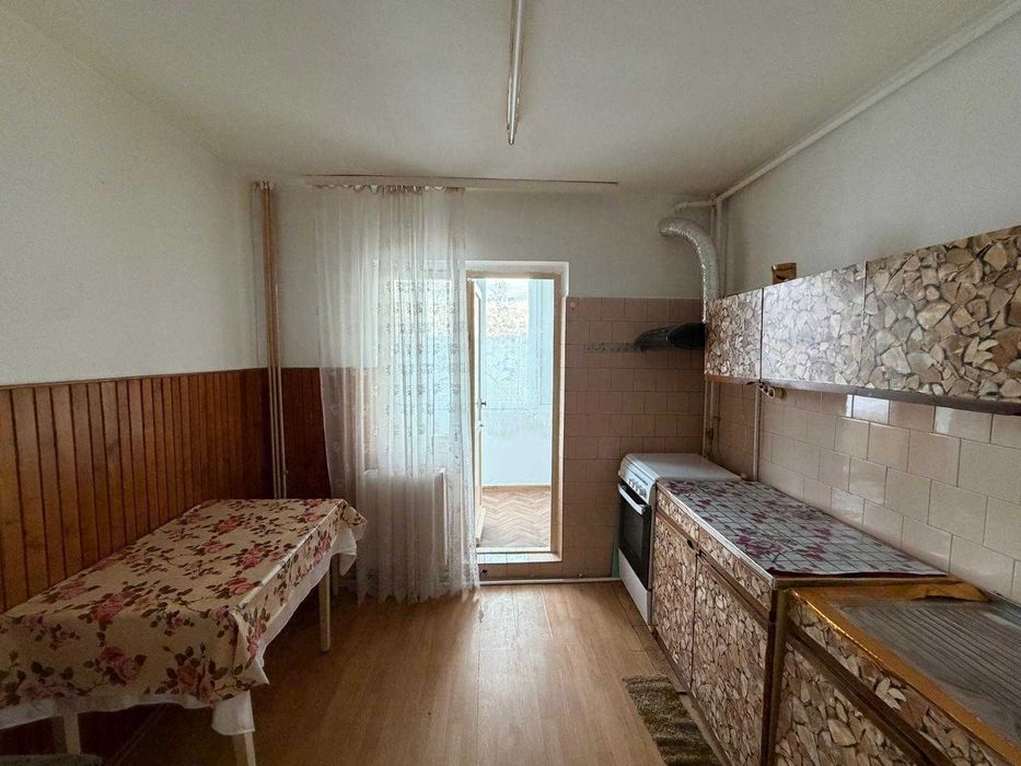 Apartament 2 camere, decomandat, cartier Alfa