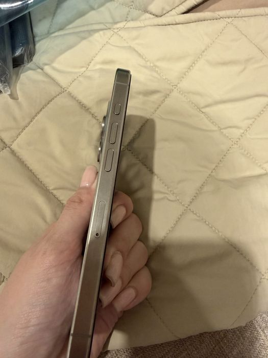 Продам iphone 15 pro