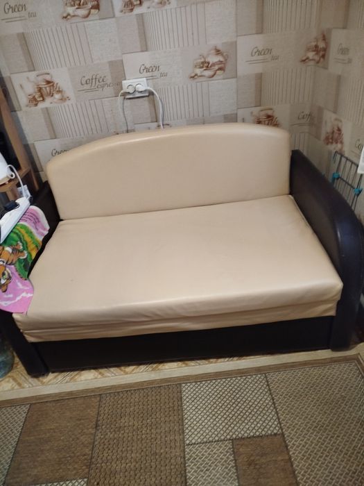 Продам  диван  малютку 35000