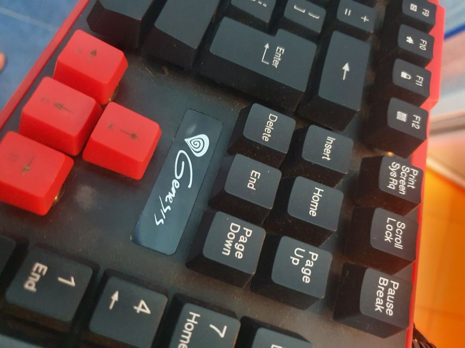 Tastatură gaming Genesis Rhod 110 – cu fir