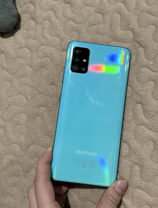 Samsung a50 продам бу