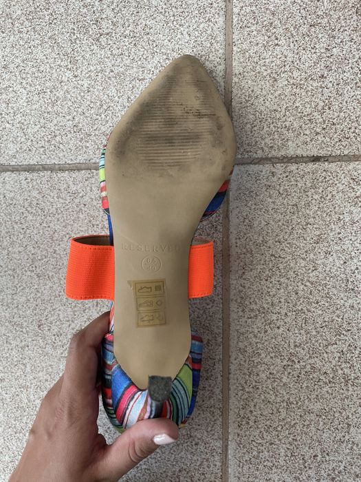 Обувки Reserved